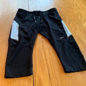 Nike Lady Filament Capri Running Tights